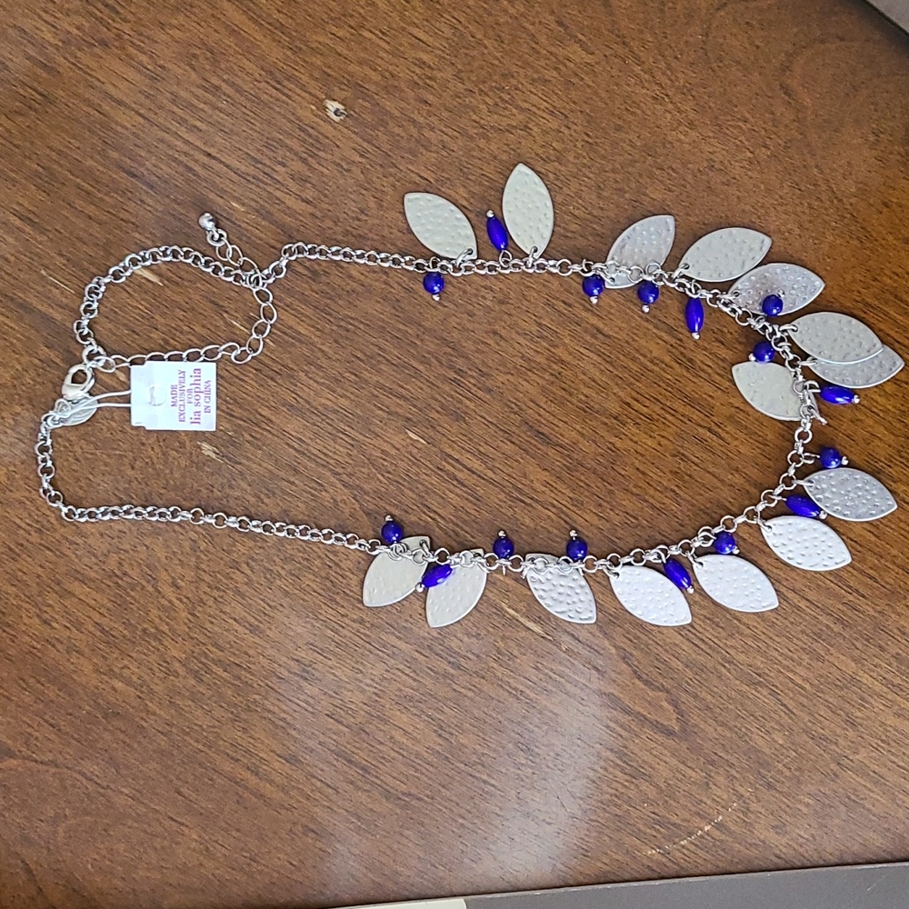 Lia sophia necklace